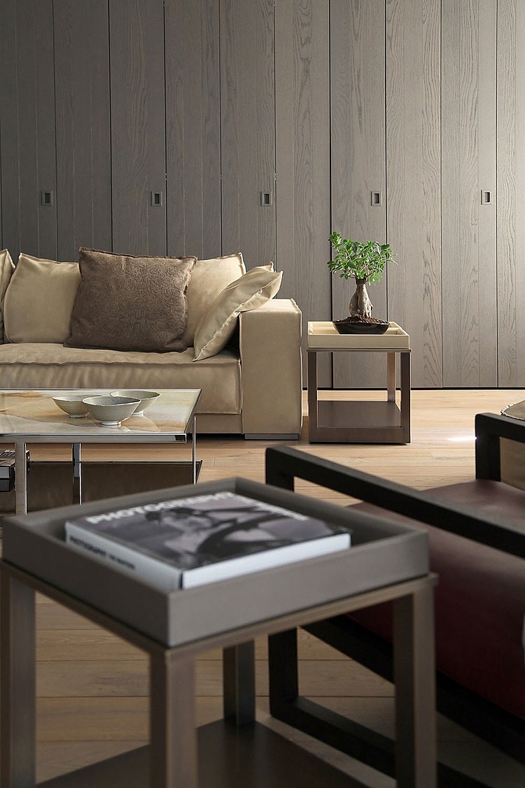Kolonaki Townhouse by Esé studio