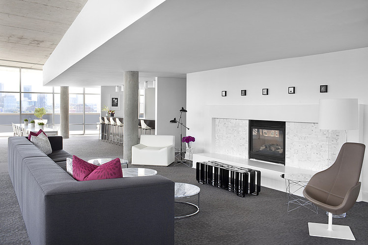 Atlanta Loft by Niki Papadopoulos