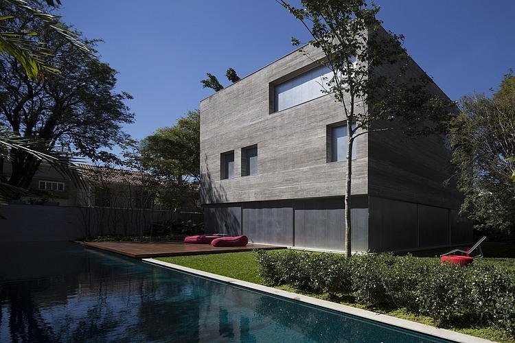 Casa Cubo by Studio MK27