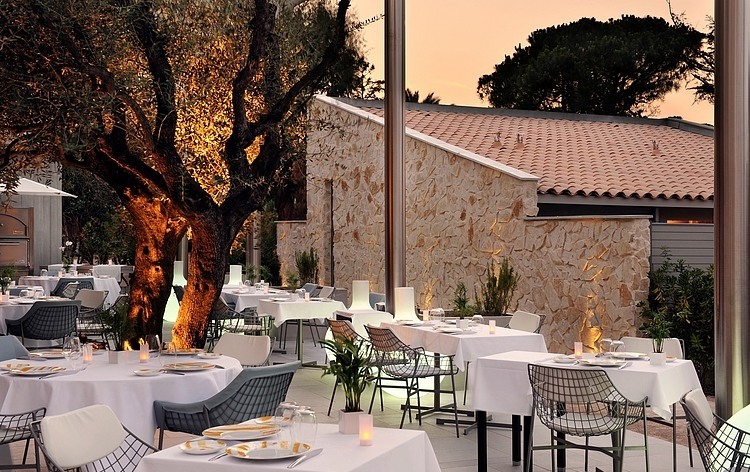 Hotel Sazz Saint-Tropez by Studio Ory