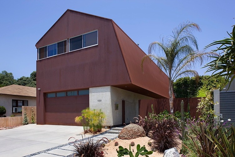Wolfe Residence by Ehrlich Architects