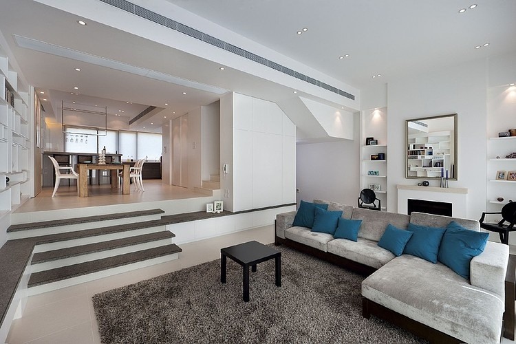 The Vineyard House by S.I.D.Ltd.