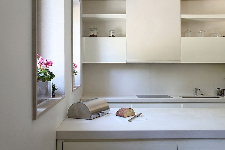 Kolonaki Townhouse by Esé studio