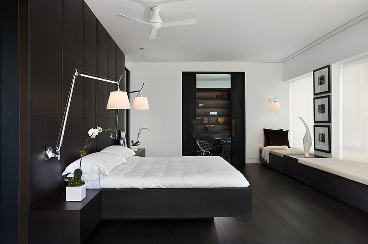 Yorkville Penthouse by Cecconi Simone Inc.