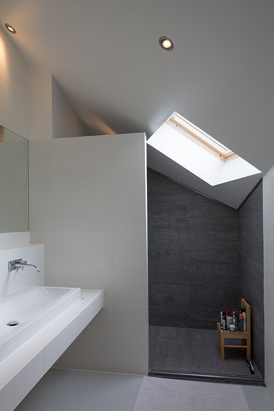 Van Leeuwen House by JagerJanssen Architecten