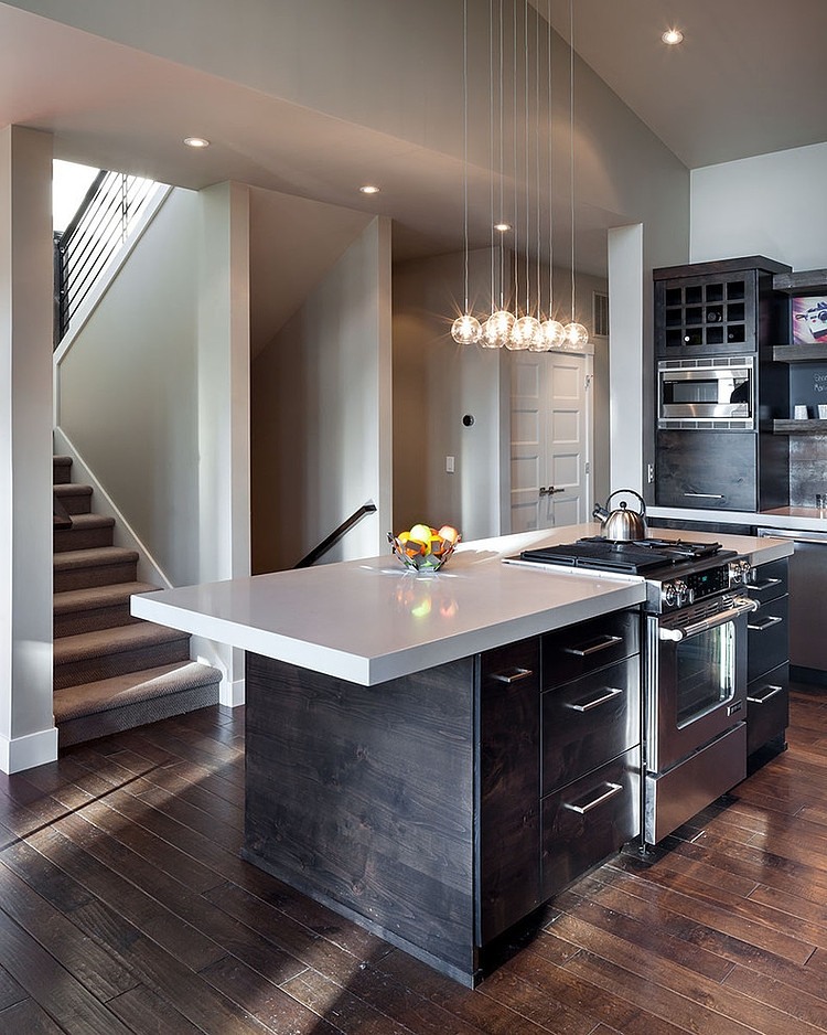 Hilltop House by Jordan Iverson Signature Homes
