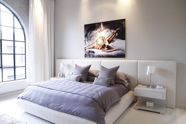 Chic Montreal Penthouse by Julie Charbonneau