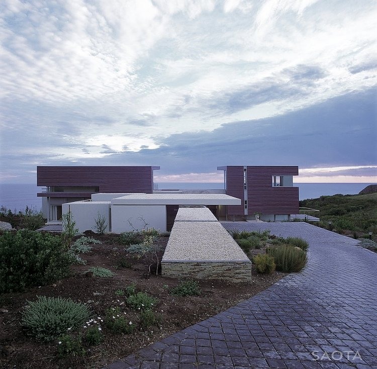 Cove 6 by SAOTA
