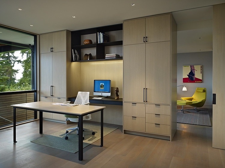 Hillside Modern by DeForest Architects