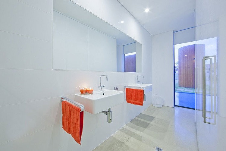 Breust Residence by JUO