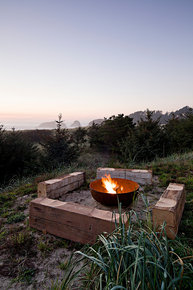 Oregon Coast Home by Jessica Helgerson Interior Design