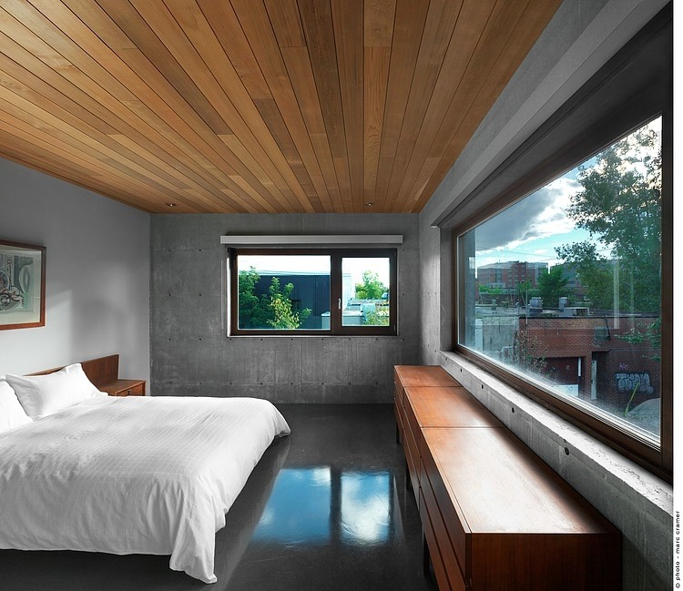 Beaumont House by Henri Cleinge