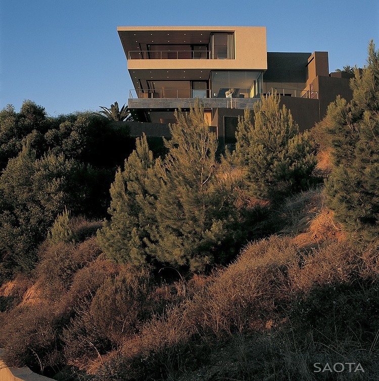 St Leon 10 by Saota