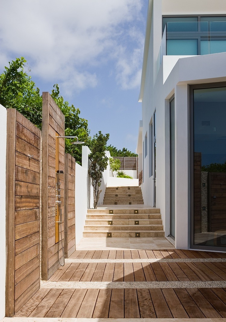 Villa Kishti by Cecconi Simone Inc.