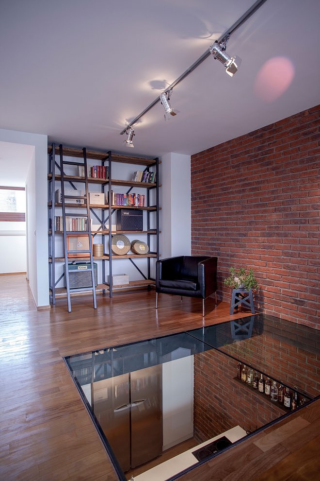 Cornlofts Triplex by Barbara Bencova