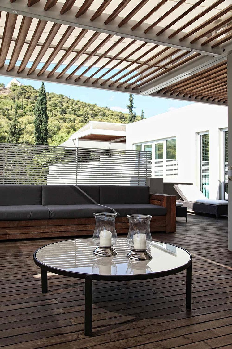 Kolonaki Townhouse by Esé studio