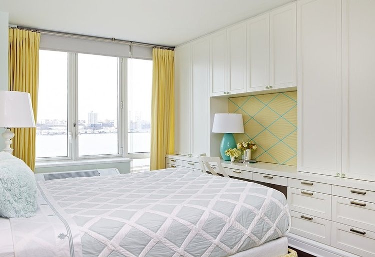 Upper West Side Waterfront Apartment