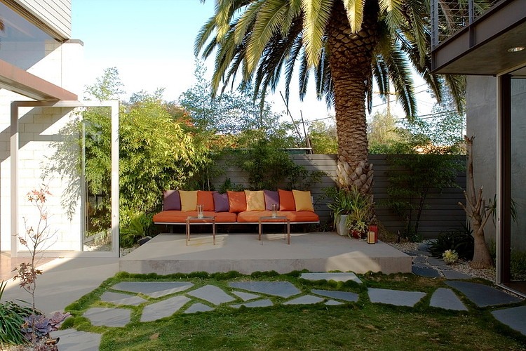 700 Palms Residence by Ehrlich Architects