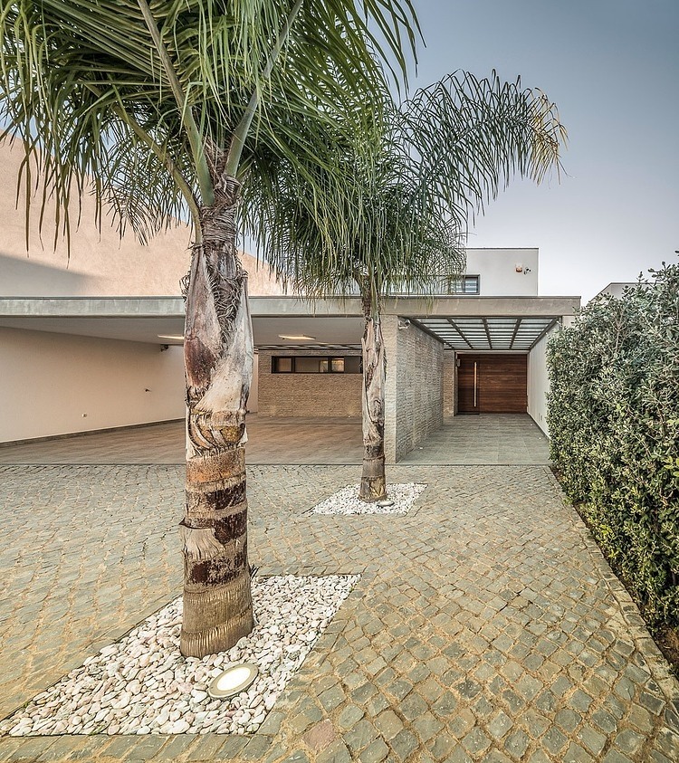 Vilamoura House by Duna Plana