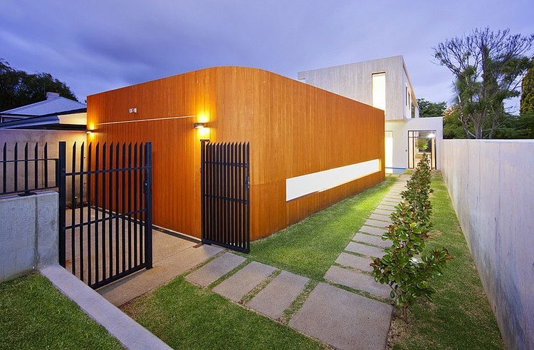 Breust Residence by JUO