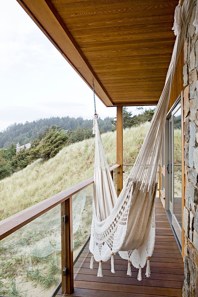 Oregon Coast Home by Jessica Helgerson Interior Design