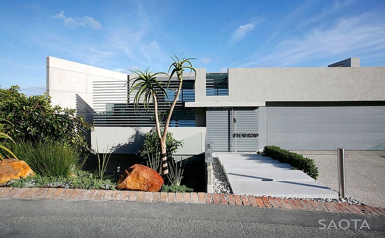 Head Road 1815 Residence by SAOTA