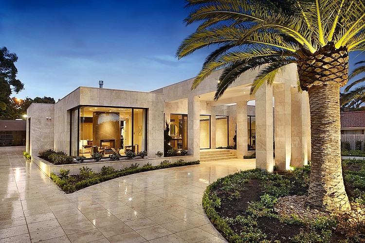 Luxuriuos Borell Street Residence by Bagnato Architects