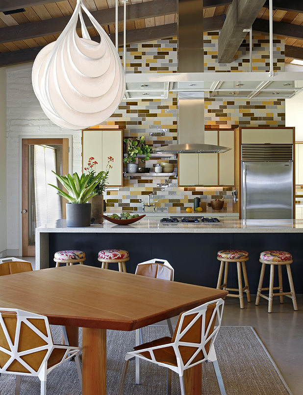 Portola Valley House by Charles DeLisle