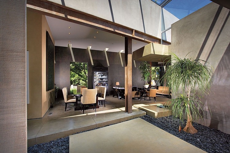 Smithcliffs Residence by Prestige Builders