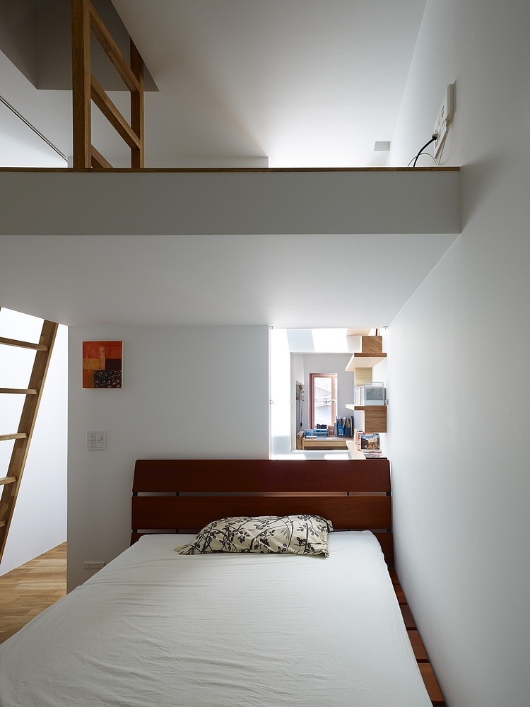 House in Nada by Fujiwaramuro Architects