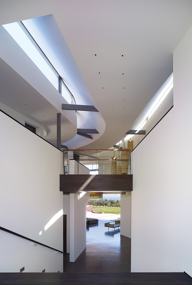 Point Dume Residence by Griffin Enright Architects