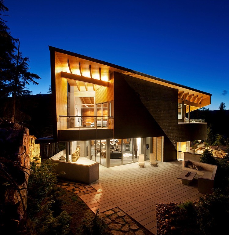 Whistler Residence by BattersbyHowat Architects