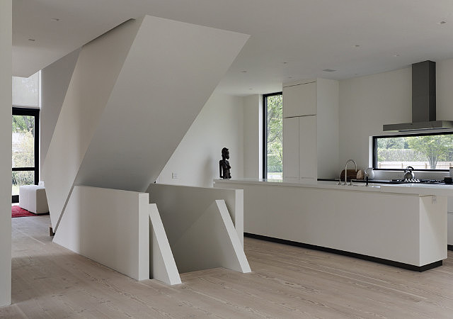 Remsenburg House by D'apostrophe Design