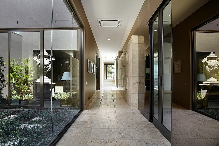 Luxuriuos Borell Street Residence by Bagnato Architects