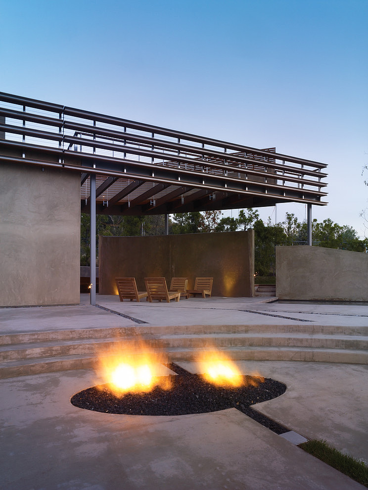 Point Dume Residence by Griffin Enright Architects