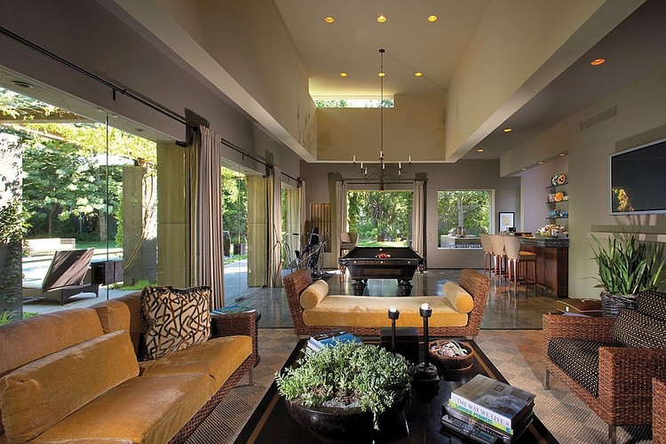 Smithcliffs Residence by Prestige Builders