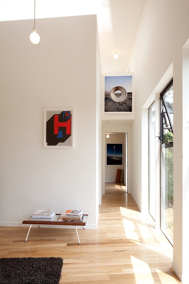 Big and Small House by Anonymous Architects