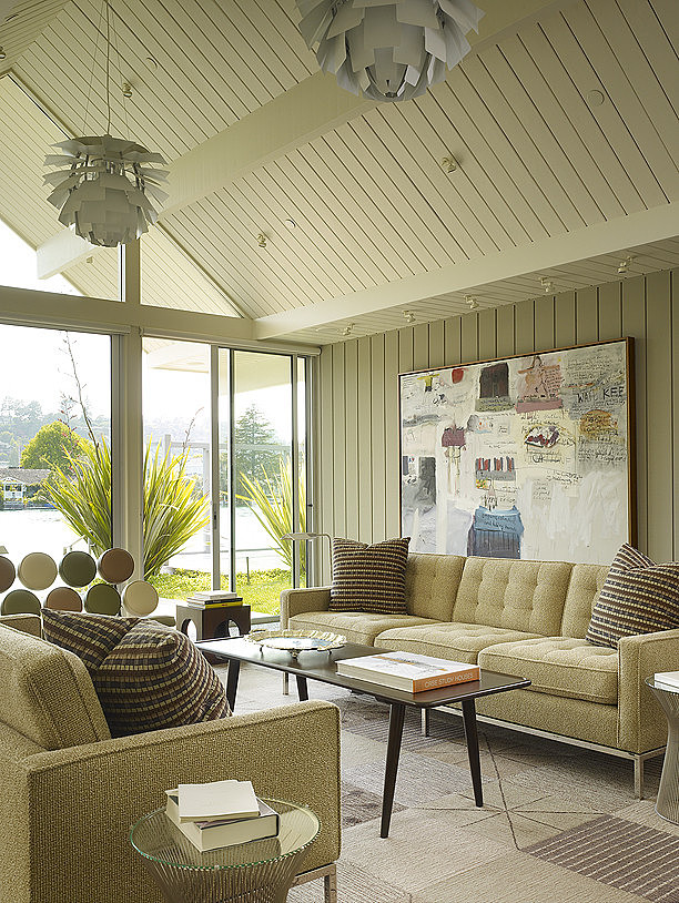 Lagoon House by Gary Hutton