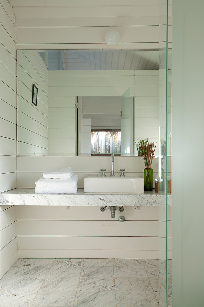 Beach House by Martin Gomez Arquitectos