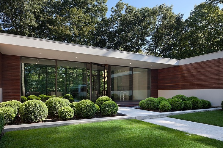 New Canaan Residence by Specht Harpman