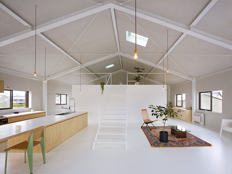 House in Yoro by Airhouse Design Office