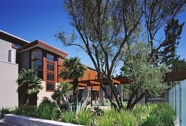 Monte Serino Residence by Modern House Architects