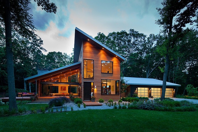 Pigeon Creek Residence by Lucid Architecture
