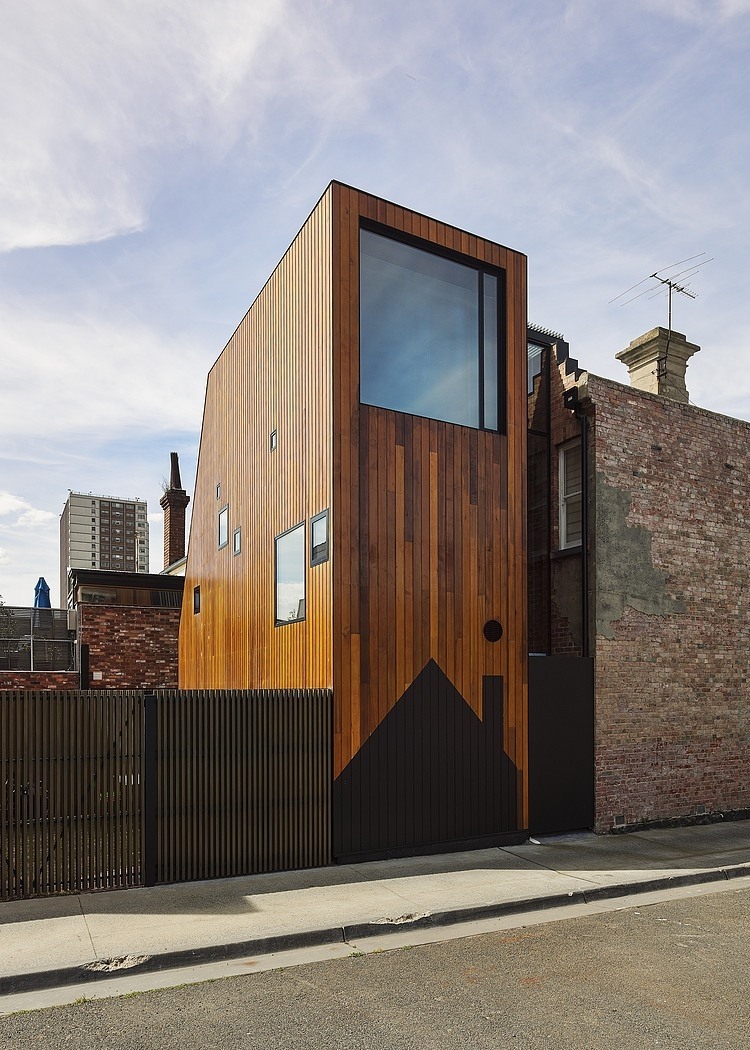 Richmond House by Andrew Maynard Architects