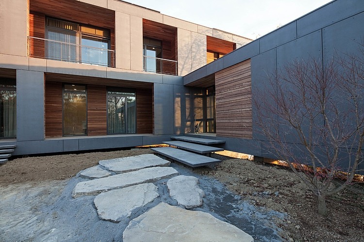 Riverhouse by BWArchitects