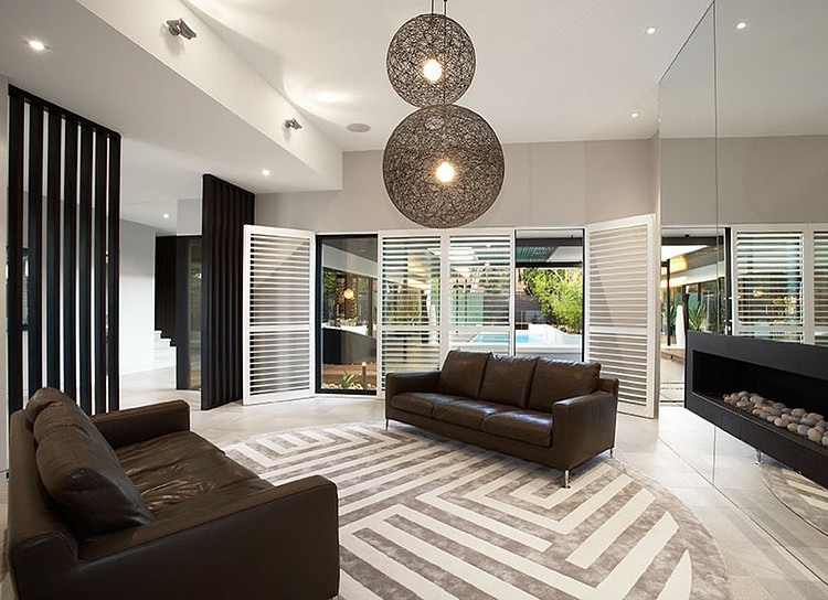 Balaclava Road House by C.O.S Design