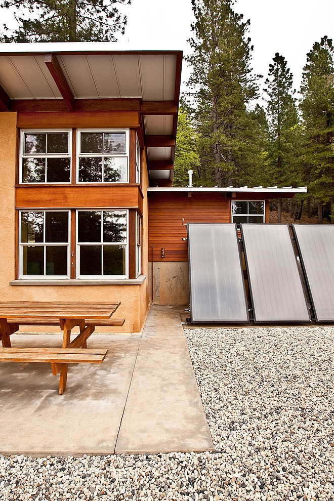 Chalk Hill Cabin by Arkin Tilt Architects