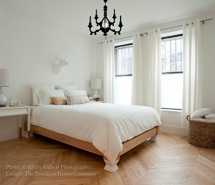 Manhattan Apartment by The Brooklyn Home Company