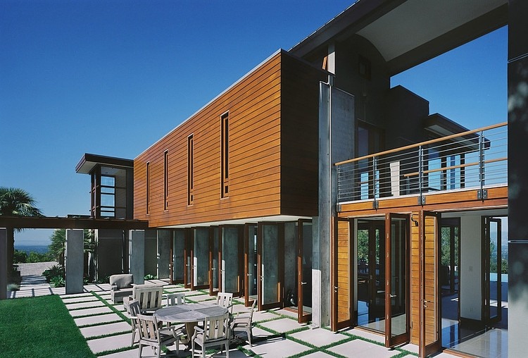 Monte Serino Residence by Modern House Architects