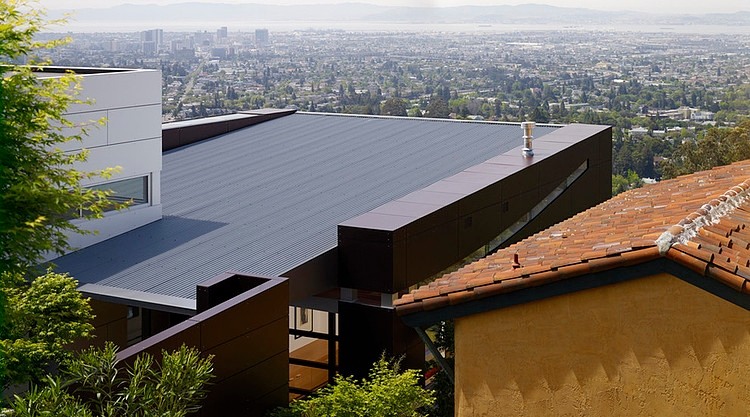 Stunning Berkeley Residence by Charles Debbas Architecture